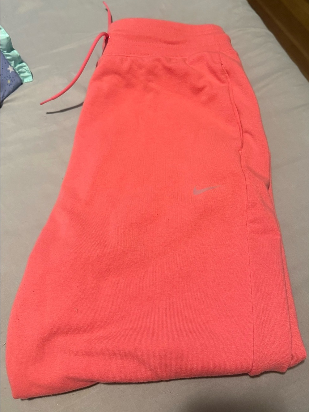 Nike women’s Coral Pink Fleece Jogger Bottoms